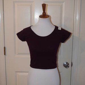 NWT Zumiez Maroon Crop Top